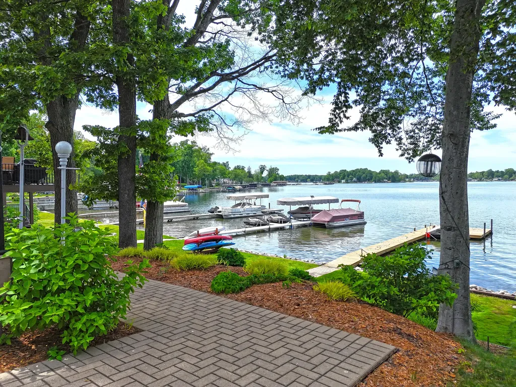 30812 Polk Road Silver Creek Township MI 49047
