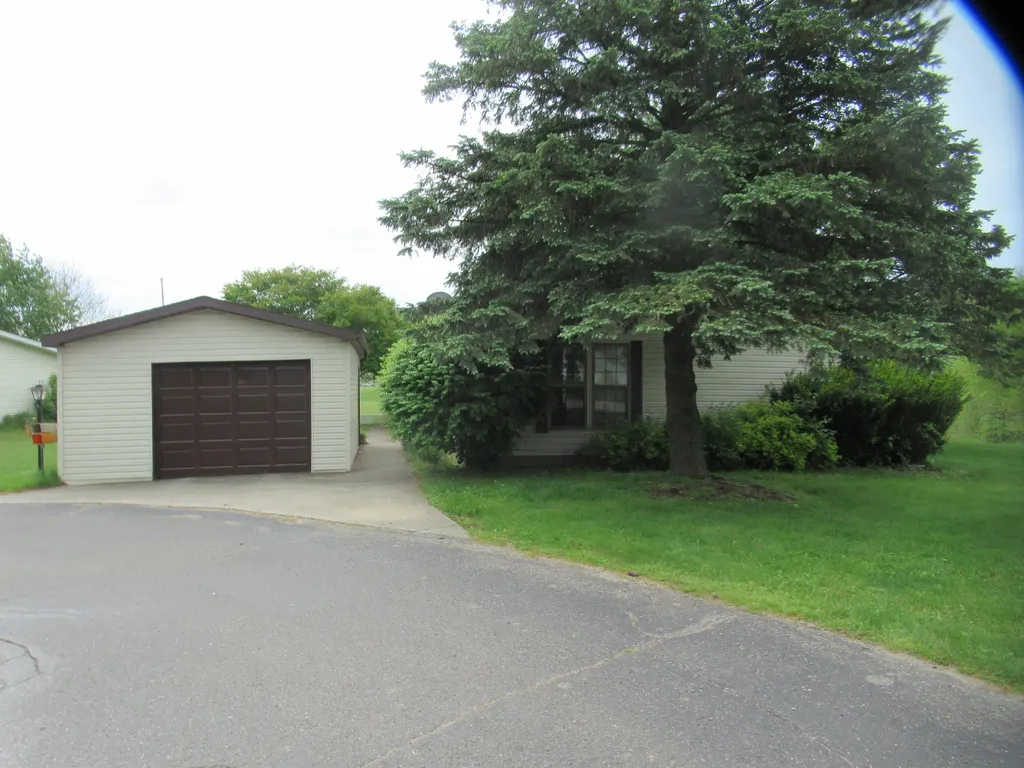 400 E South Street Marcellus Village MI 49067