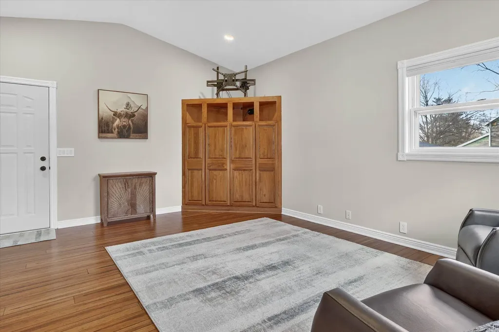 9 E Beech Street Three Oaks Village MI 49128