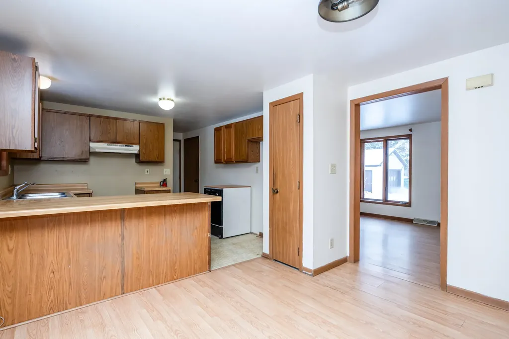 12843 S Wolcott Avenue Chikaming Township MI 49125
