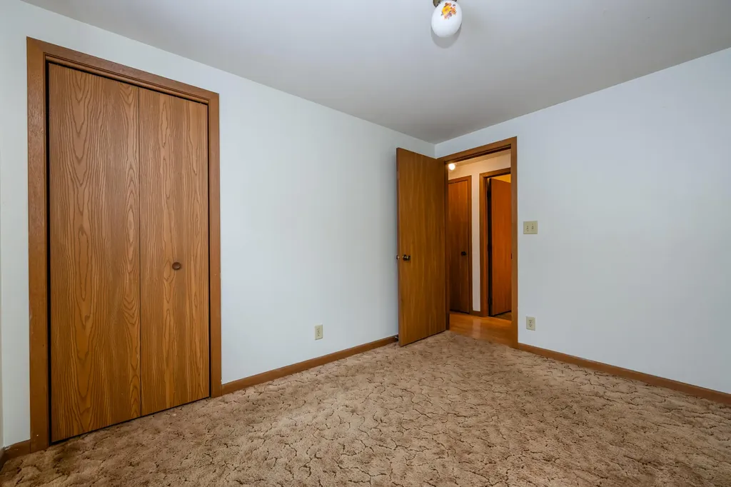 12843 S Wolcott Avenue Chikaming Township MI 49125