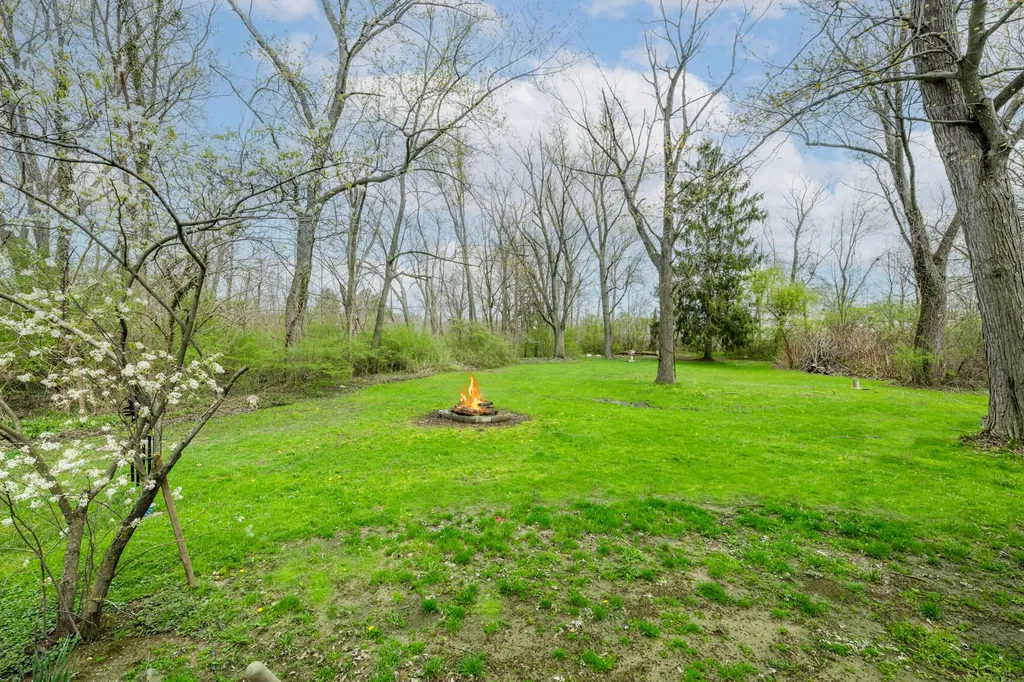 12843 S Wolcott Avenue Chikaming Township MI 49125