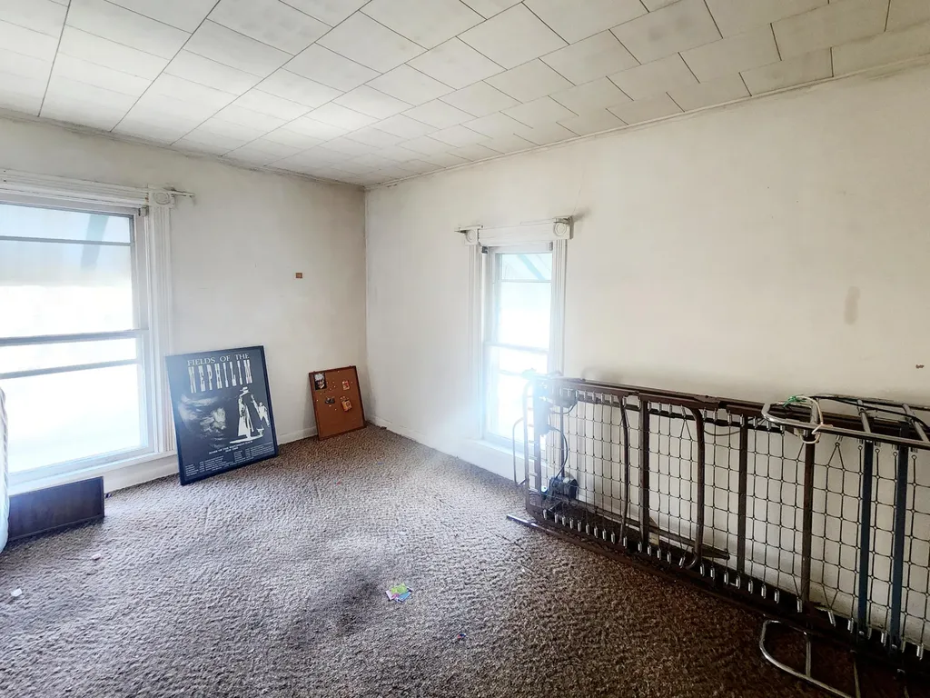 25 W South Street Hartford City MI 49057