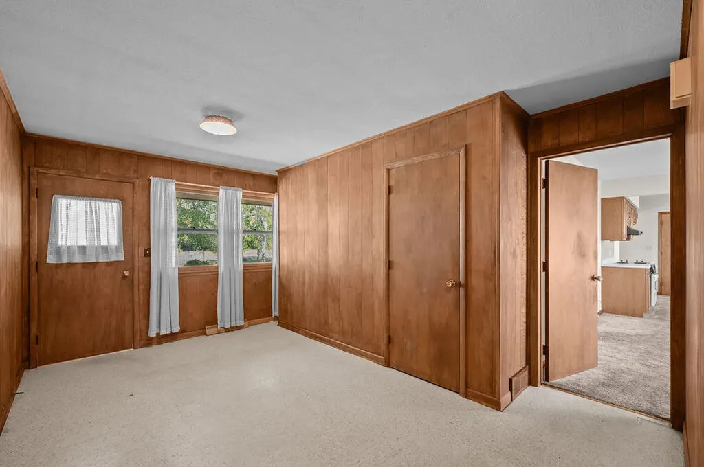 2362 Browntown Road Weesaw Township MI 49101