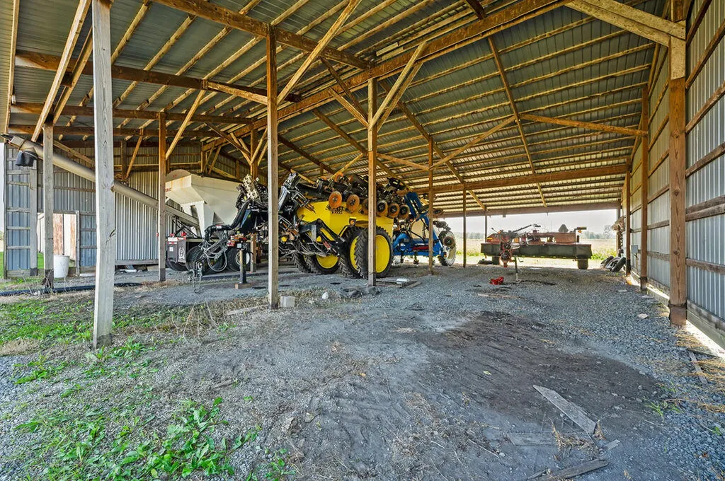2362 Browntown Road Weesaw Township MI 49101
