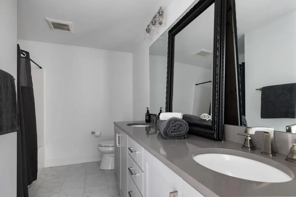 144 Mariners Cove St. Joseph City MI 49085
