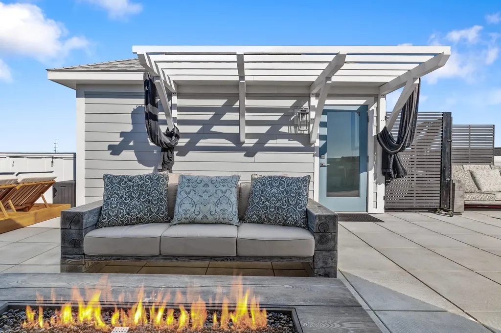 144 Mariners Cove St. Joseph City MI 49085