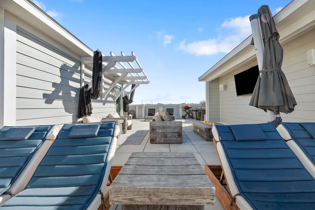 144 Mariners Cove St. Joseph City MI 49085