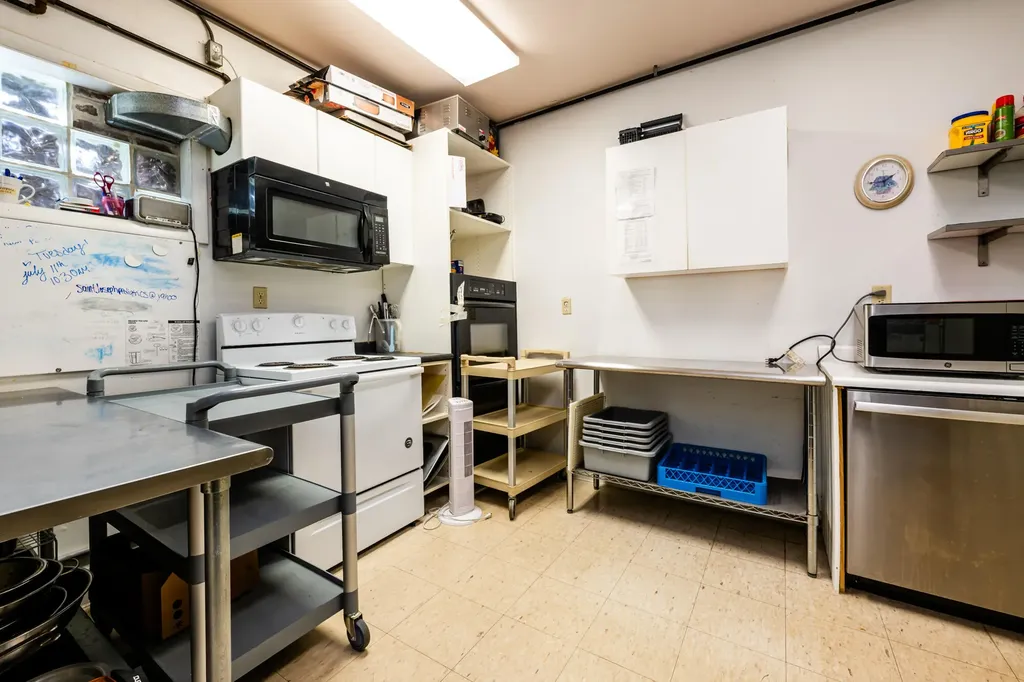 3419 Hollywood Road Royalton Township MI 49085