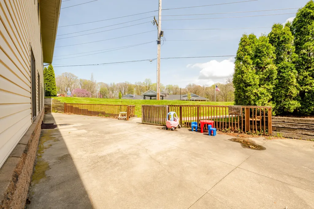 3419 Hollywood Road Royalton Township MI 49085