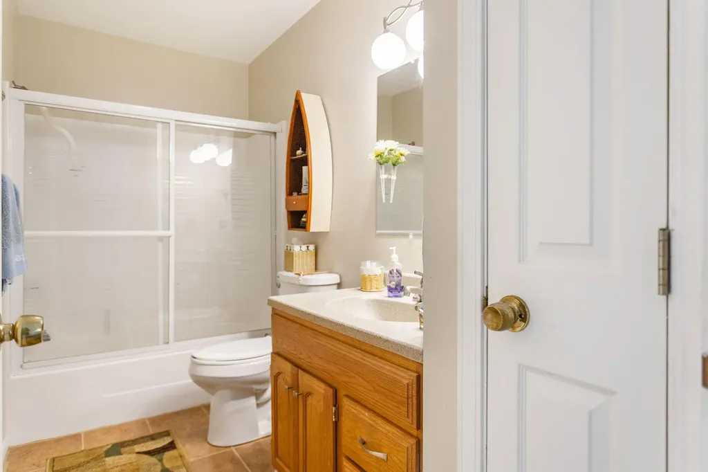 07370 N North Shore Drive Casco Township MI 49090