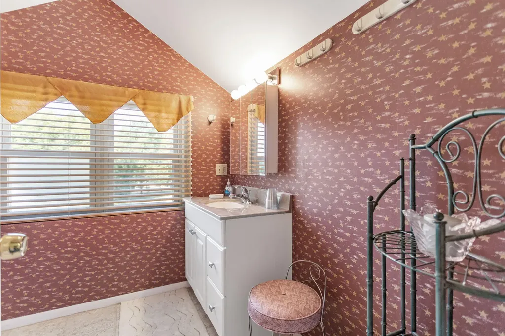07370 N North Shore Drive Casco Township MI 49090