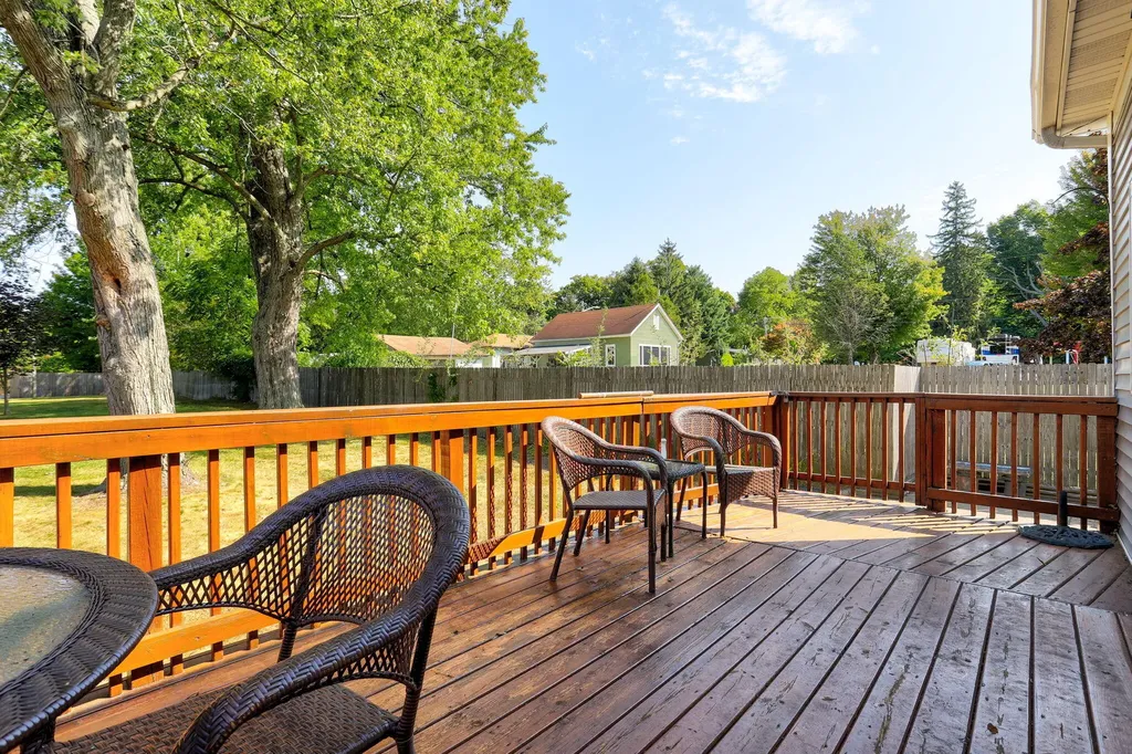 07370 N North Shore Drive Casco Township MI 49090