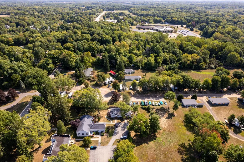 07370 N North Shore Drive Casco Township MI 49090