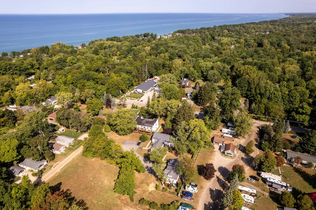 07370 N North Shore Drive Casco Township MI 49090