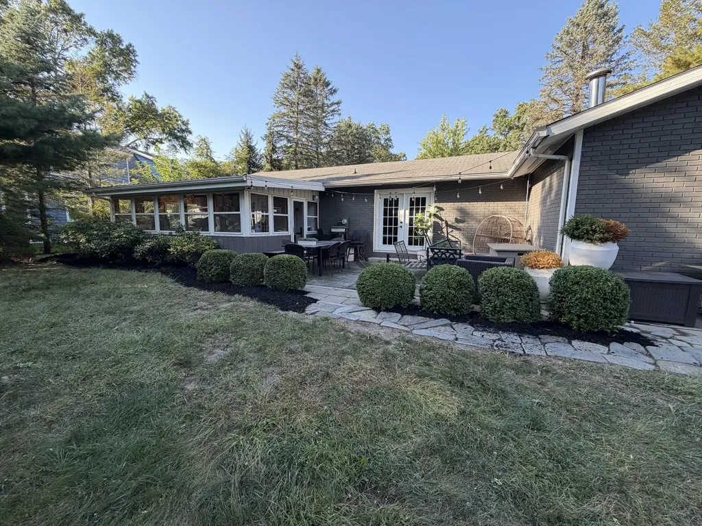 10510 Kissman Drive New Buffalo Township MI 49129