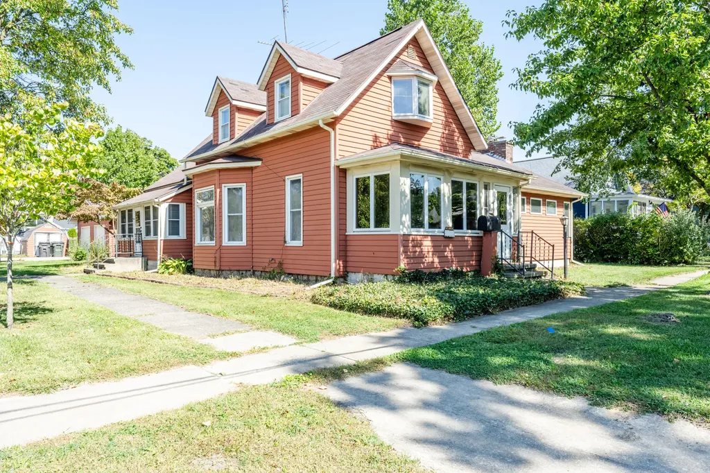 201 Sycamore Street E Three Oaks Village MI 49128