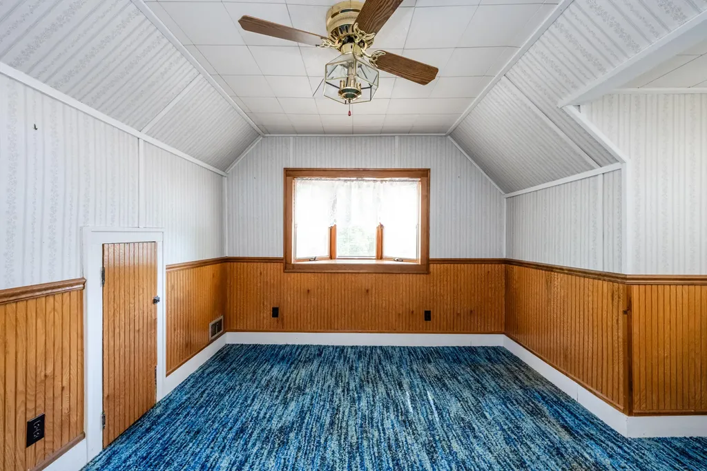 201 Sycamore Street E Three Oaks Village MI 49128