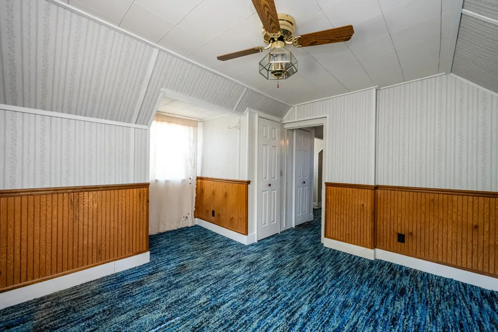 201 Sycamore Street E Three Oaks Village MI 49128