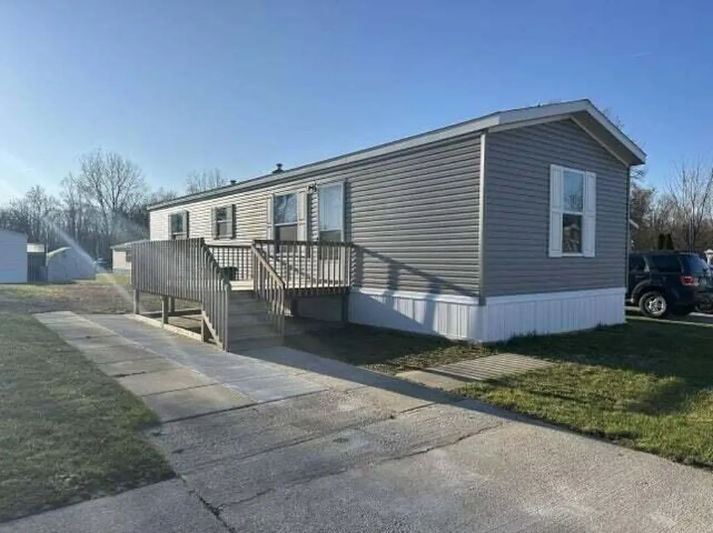 69205 Garver Lake Road Ontwa Township MI 49112