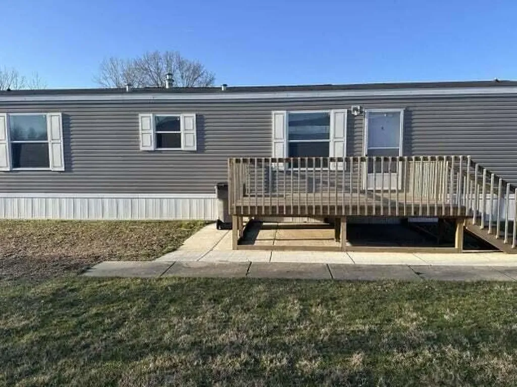 69205 Garver Lake Road Ontwa Township MI 49112