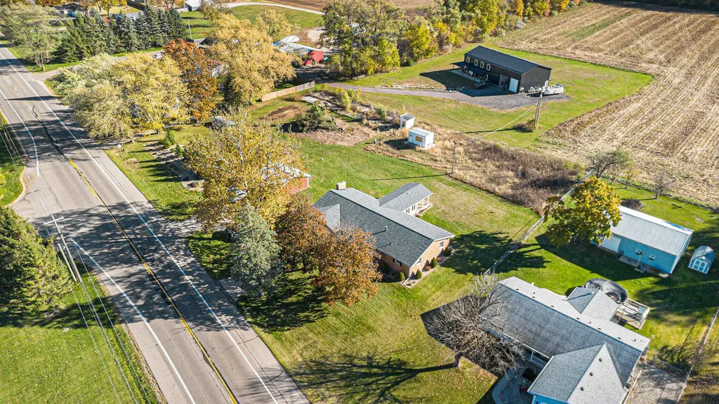 24655 Us Highway 12 Ontwa Township MI 49112