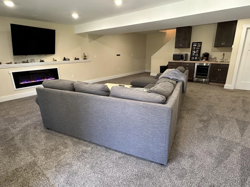 2542 Medinah Lane Hagar Township MI 49022