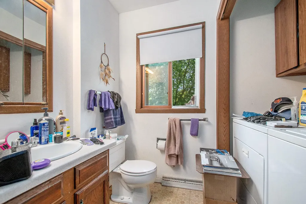 7260 W East Road Chikaming Township MI 49128