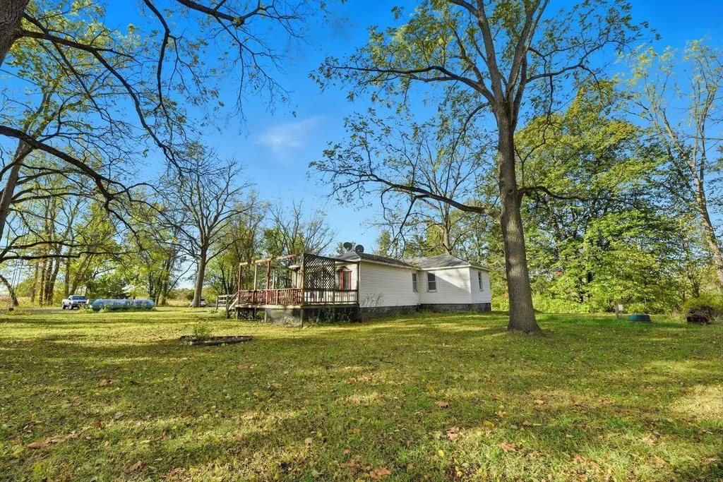 9936 E Wilson Road New Buffalo Township MI 49117