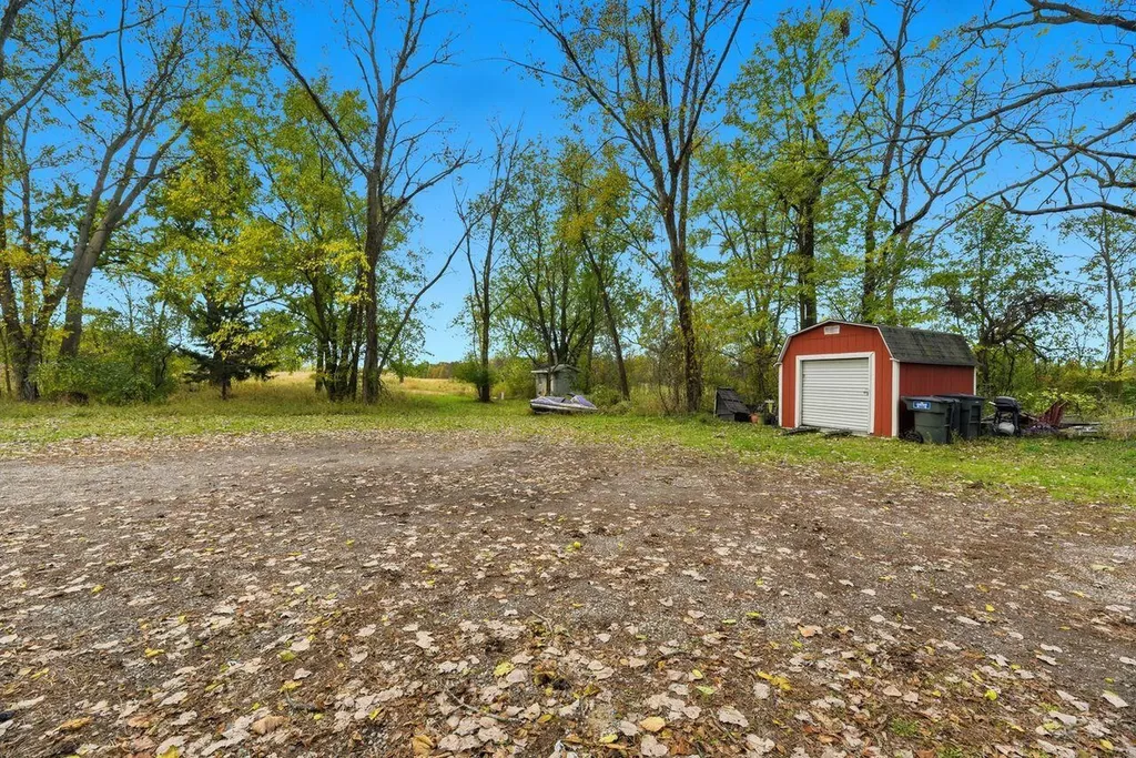 9936 E Wilson Road New Buffalo Township MI 49117