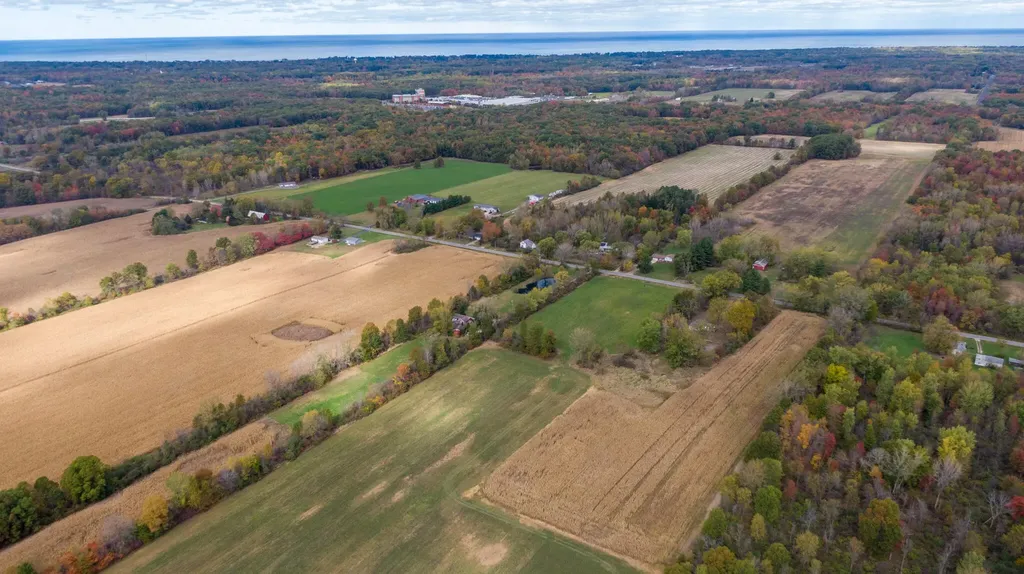 9936 E Wilson Road New Buffalo Township MI 49117