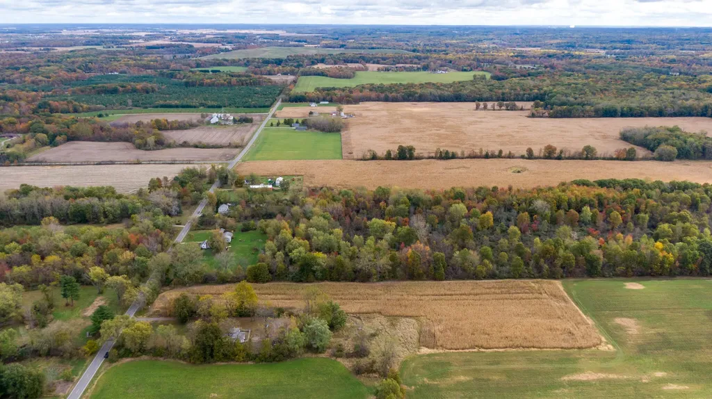 9936 E Wilson Road New Buffalo Township MI 49117