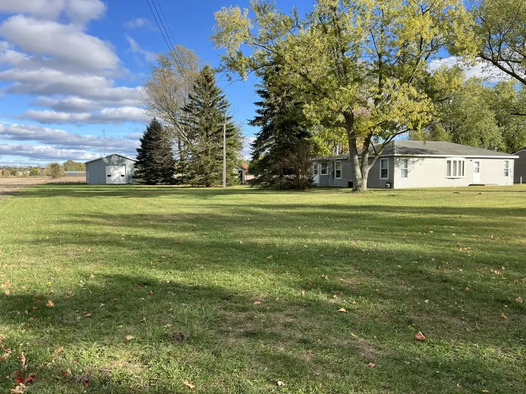 4711 Scottdale Road Royalton Township MI 49085