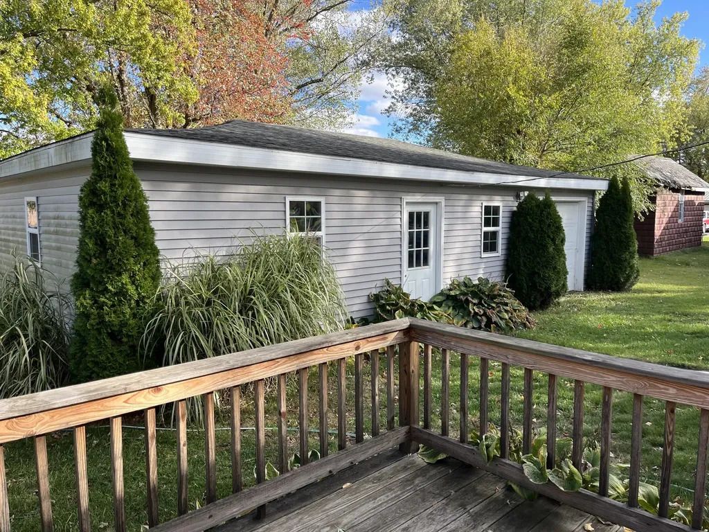 4711 Scottdale Road Royalton Township MI 49085
