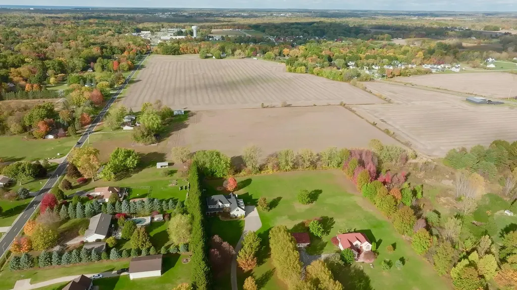 4711 Scottdale Road Royalton Township MI 49085