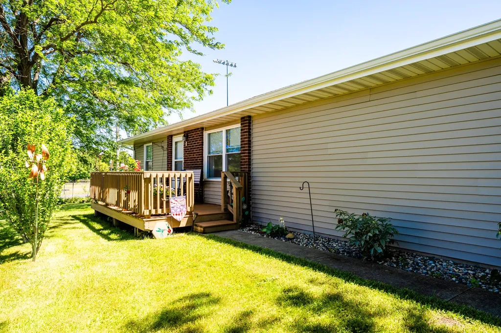 6175/6177 Aubill Drive Eau Claire Village MI 49111