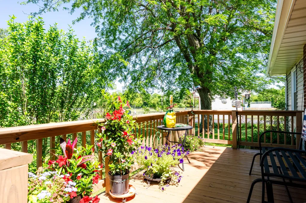 6175/6177 Aubill Drive Eau Claire Village MI 49111