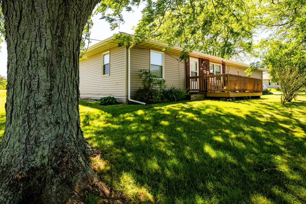 6175/6177 Aubill Drive Eau Claire Village MI 49111