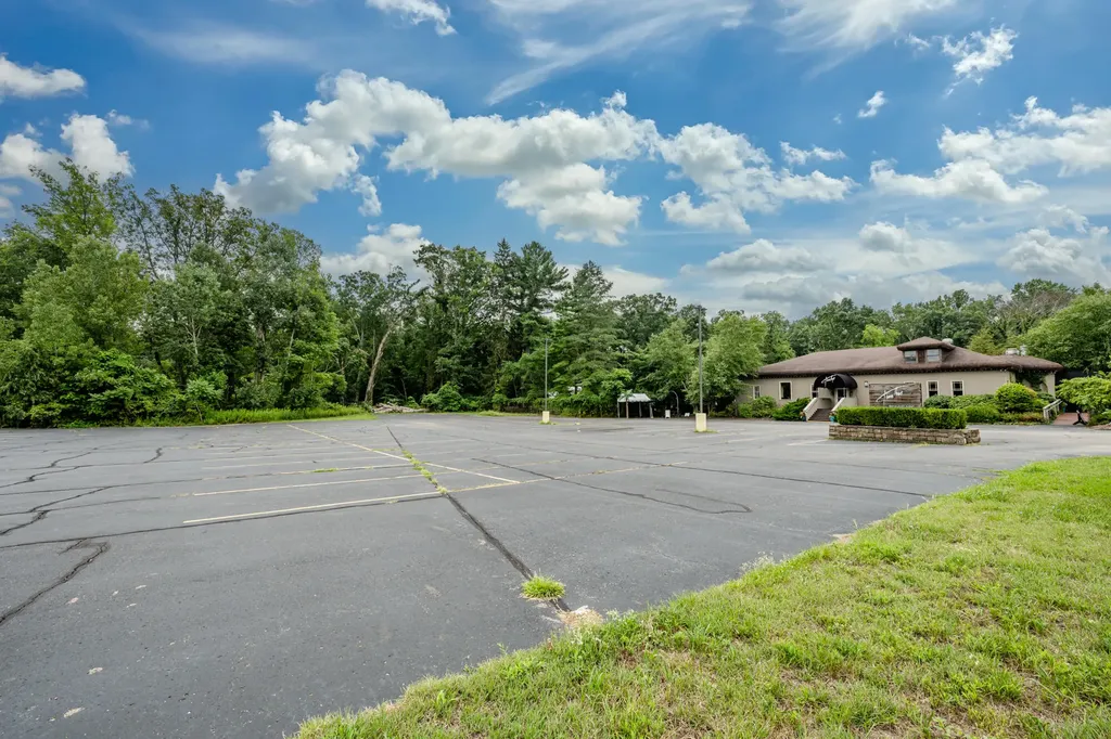 16409 Red Arrow Highway New Buffalo Township MI 49129