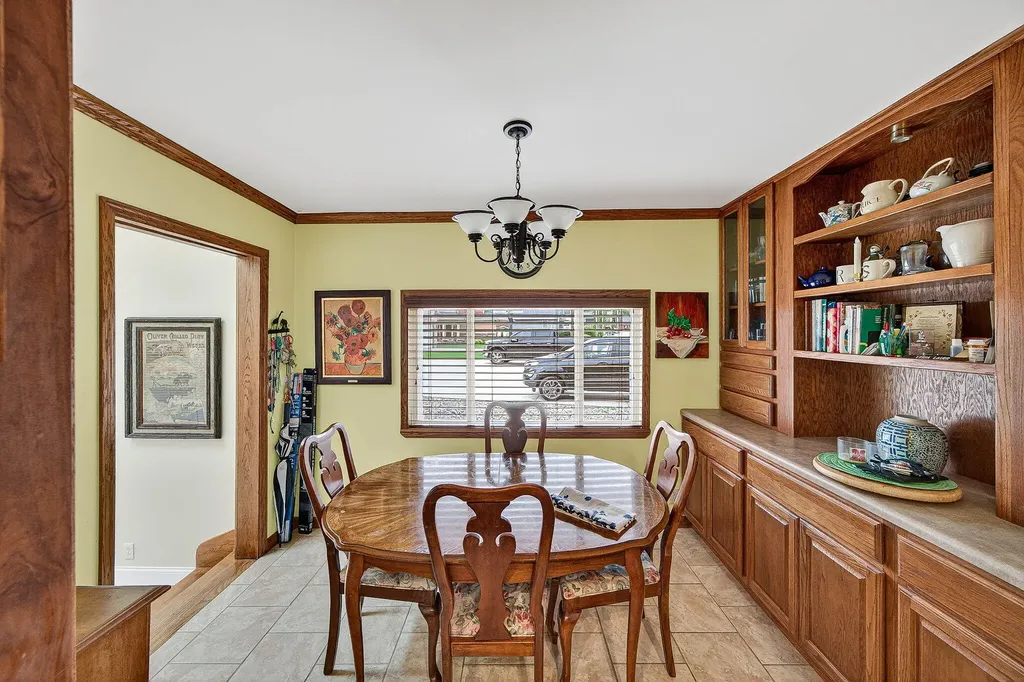 68800 S Shore Drive Ontwa Township MI 49112