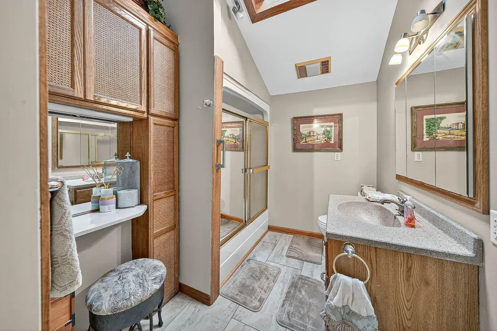 68800 S Shore Drive Ontwa Township MI 49112