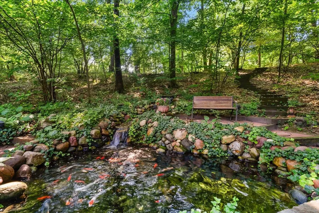 5797 Wildwood Drive Lake Charter Township MI 49106