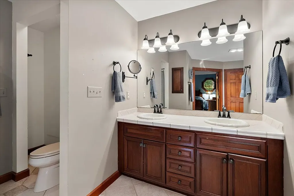 5797 Wildwood Drive Lake Charter Township MI 49106