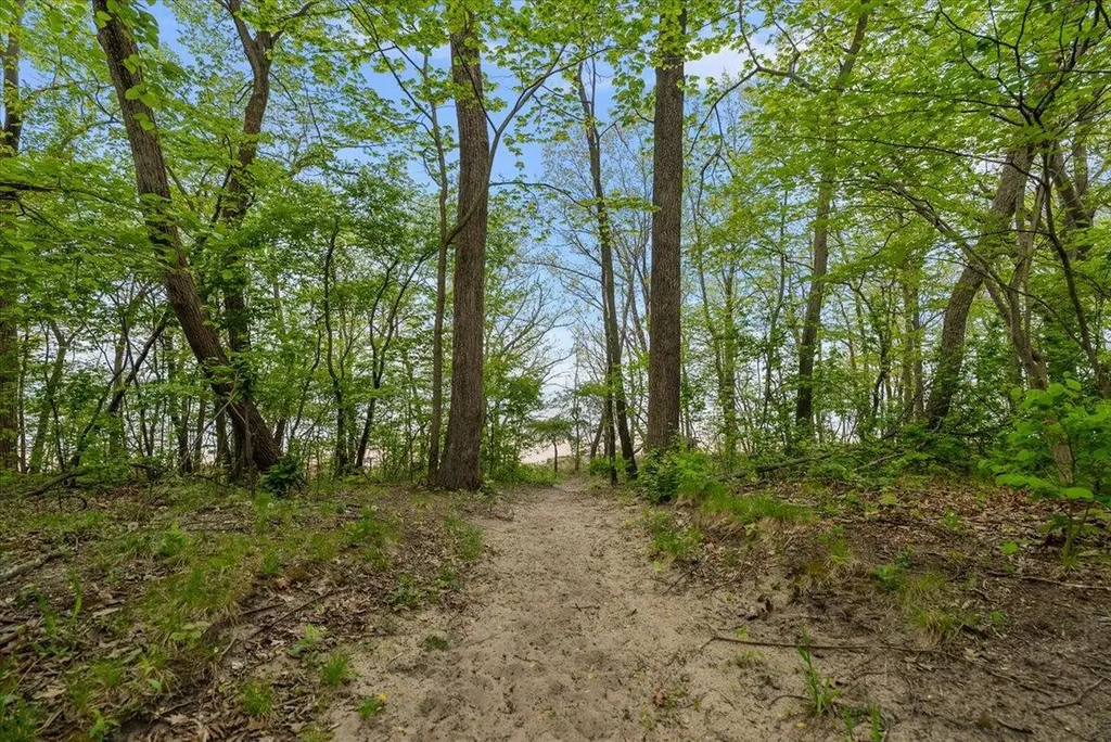 5797 Wildwood Drive Lake Charter Township MI 49106