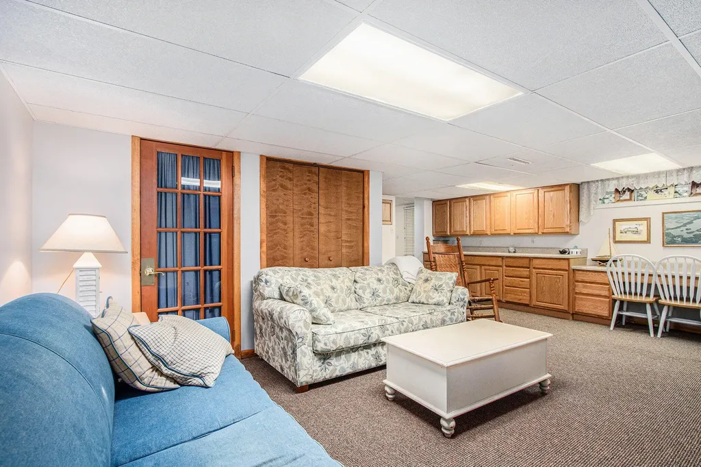 31273 County Line Road Silver Creek Township MI 49047