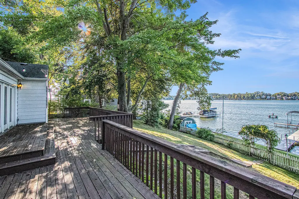31273 County Line Road Silver Creek Township MI 49047