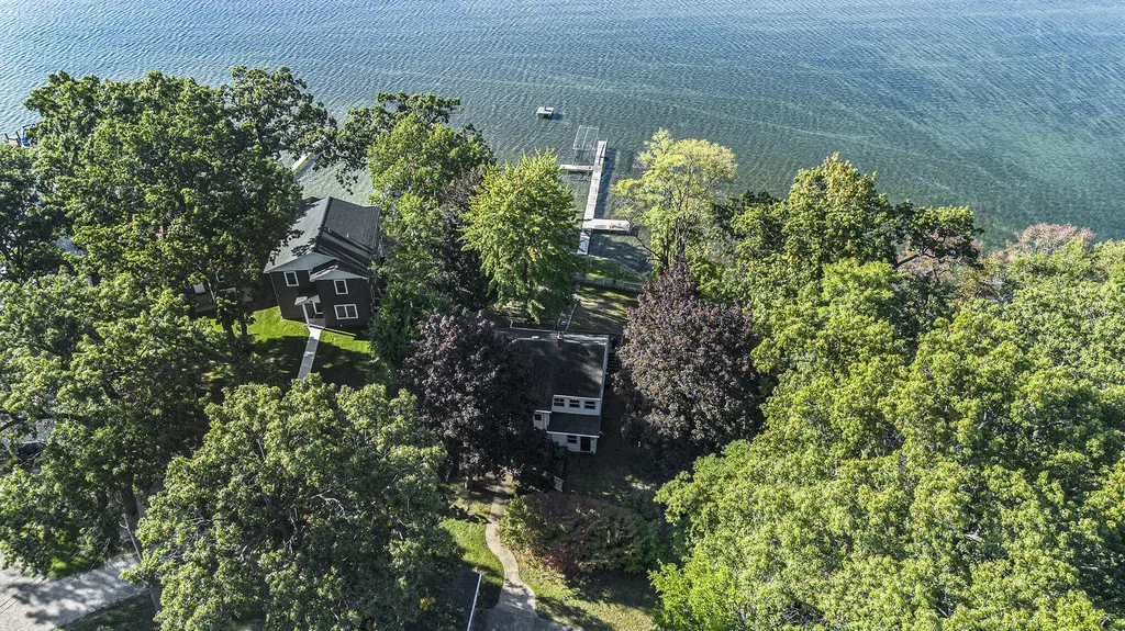 31273 County Line Road Silver Creek Township MI 49047
