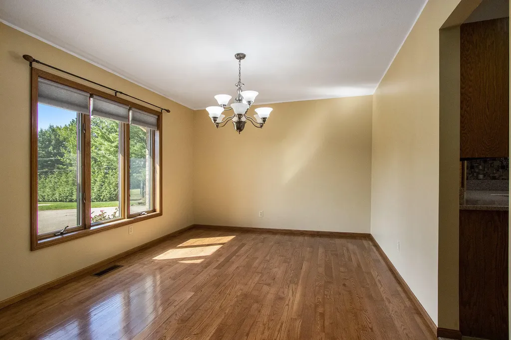 6030 Paw Paw Lake Road Coloma Charter Township MI 49038