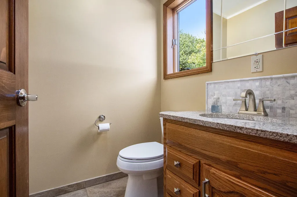 6030 Paw Paw Lake Road Coloma Charter Township MI 49038