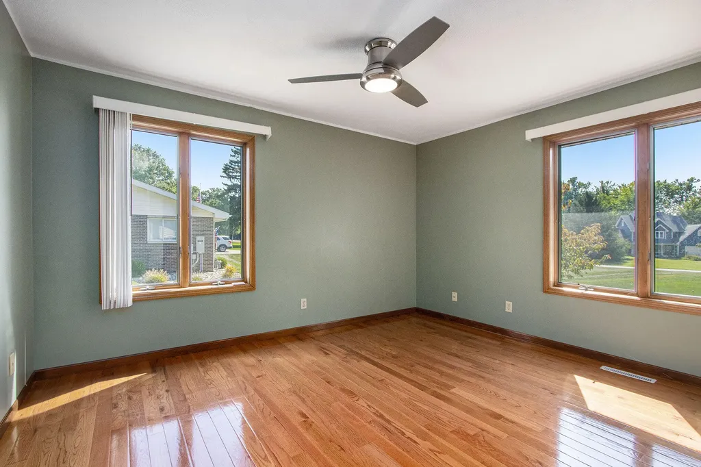 6030 Paw Paw Lake Road Coloma Charter Township MI 49038